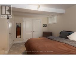 32 NORTH POINTE DRIVE - 34