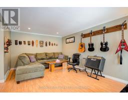 270 HOME STREET - 15