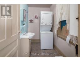 21 ELGIN STREET - 20