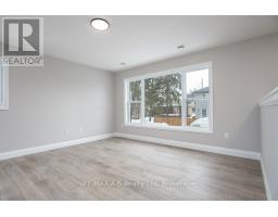 38 JACOB ST STREET E - 16