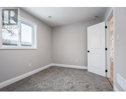 38 JACOB ST STREET E - 31