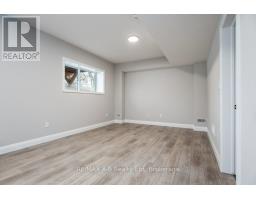 38 JACOB ST STREET E - 33