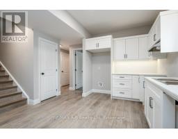 38 JACOB ST STREET E - 44