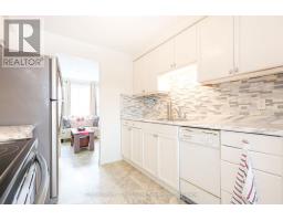 11 - 88 AVONWOOD DRIVE - 10