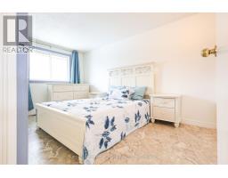 11 - 88 AVONWOOD DRIVE - 19