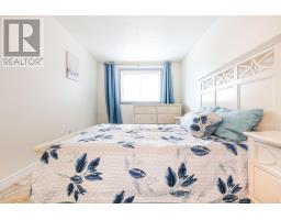 11 - 88 AVONWOOD DRIVE - 22