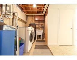 11 - 88 AVONWOOD DRIVE - 39