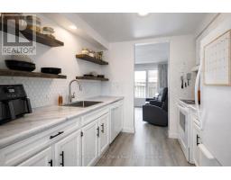 12 - 91 AVONWOOD DRIVE - 10