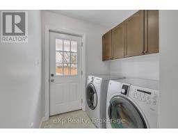 725 BINNING STREET W - 22