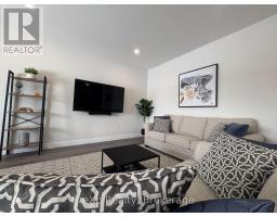 654 WRAY AVENUE S - 16