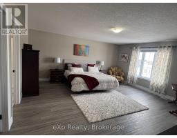 654 WRAY AVENUE S - 20