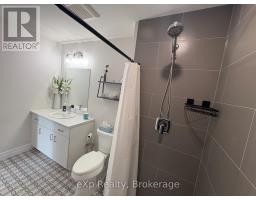 654 WRAY AVENUE S - 24