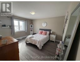 654 WRAY AVENUE S - 28