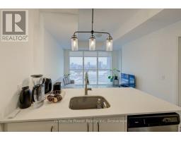 1810 - 108 GARMENT STREET - 10