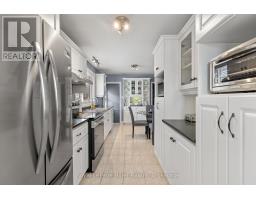 248 REDFORD CRESCENT - 10