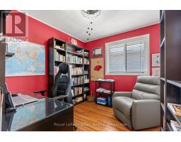 248 REDFORD CRESCENT - 17