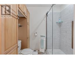 248 REDFORD CRESCENT - 25