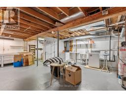 248 REDFORD CRESCENT - 34