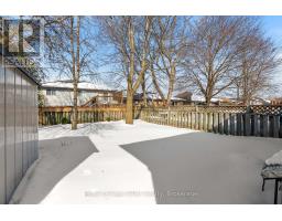 248 REDFORD CRESCENT - 38