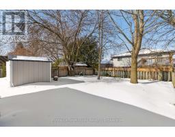 248 REDFORD CRESCENT - 39
