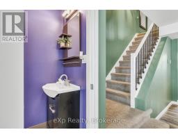 208 LINDEN DRIVE - 14