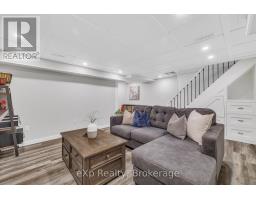 208 LINDEN DRIVE - 23