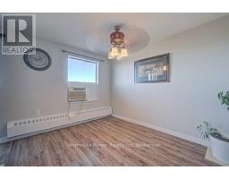 1014 - 1100 COURTLAND AVENUE E - 14