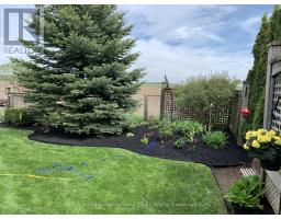 550 MAPLE AVENUE N - 32