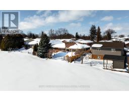 550 MAPLE AVENUE N - 42