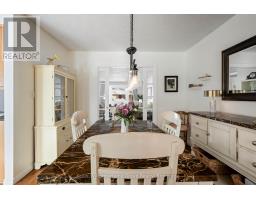 550 MAPLE AVENUE N - 9