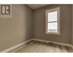 71 BRISCOE STREET E - 7