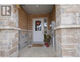 114 IAN ORMSTON DRIVE - 4
