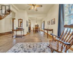 690 WALLACE AVENUE S - 8