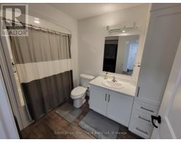 5 - 3205 VIVIAN LINE 37 - 15