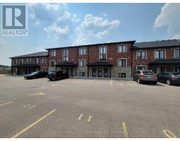 5 - 3205 VIVIAN LINE 37 - 2