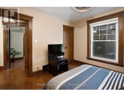 212 FRONT STREET - 32