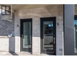 UNIT No.5 - 3202 LINE 37 VIVIAN LANE - 3