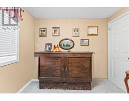 936 - 316489 31ST LINE - 11