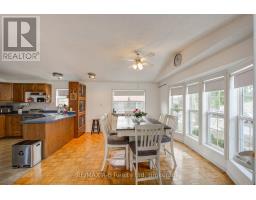 933 - 316489 31ST LINE - 15