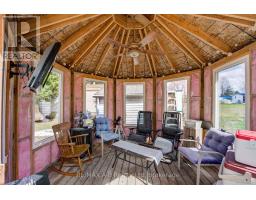 933 - 316489 31ST LINE - 30