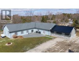 933 - 316489 31ST LINE - 42