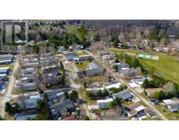 933 - 316489 31ST LINE - 44