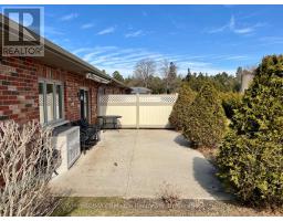 15 BAYFIELD MEWS LANE - 36