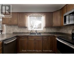 720 SPORTS DRIVE - 10