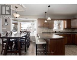 720 SPORTS DRIVE - 12