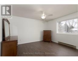 720 SPORTS DRIVE - 16