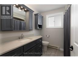 720 SPORTS DRIVE - 20