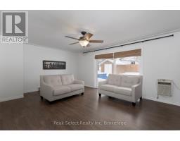 720 SPORTS DRIVE - 7