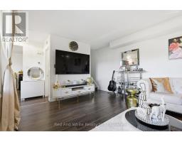 43 - 423 WESTWOOD DRIVE - 37