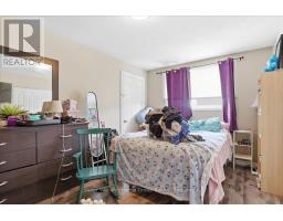 118 CHANDLER DRIVE - 38